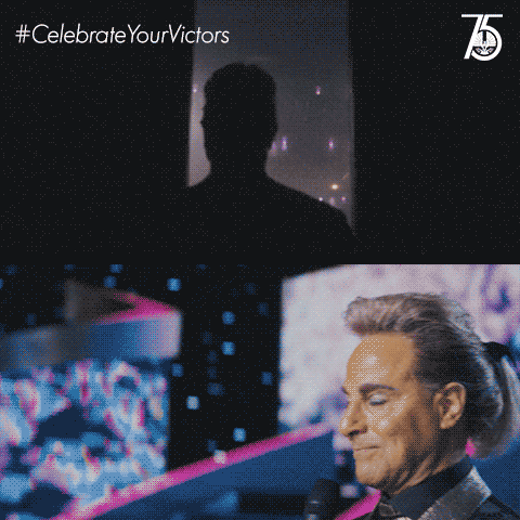 caesar-flickerman-catching-fire