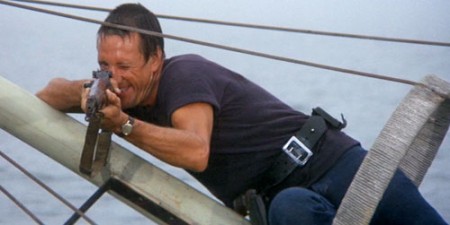 Roy-Scheider-Brody-Jaws-450x225
