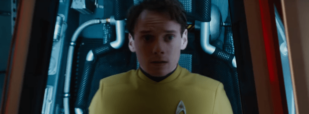star-trek-beyond-trailer-2-chekov-anton-yelchin-in-escape-pod