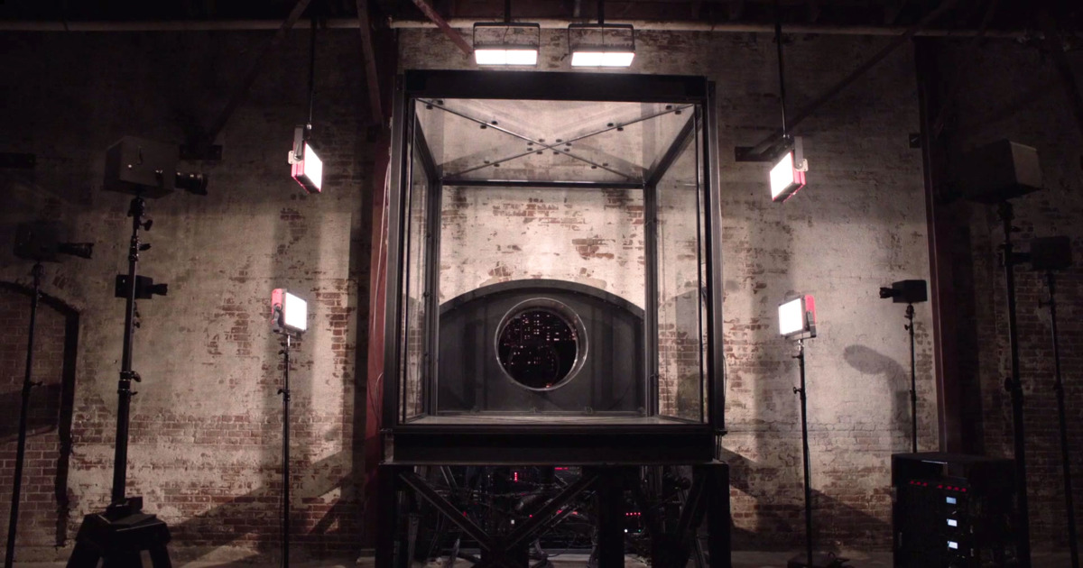 24-twin-peaks-glass-box.w1200.h630