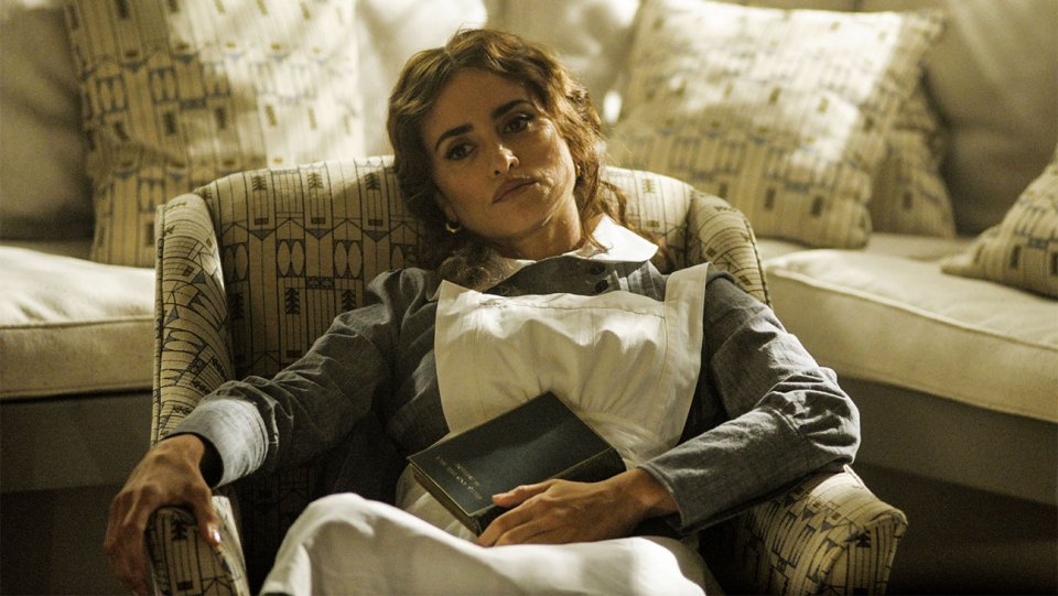 murder-on-the-orient-express-df-08662_crop_rgb_copy_-_h_2017