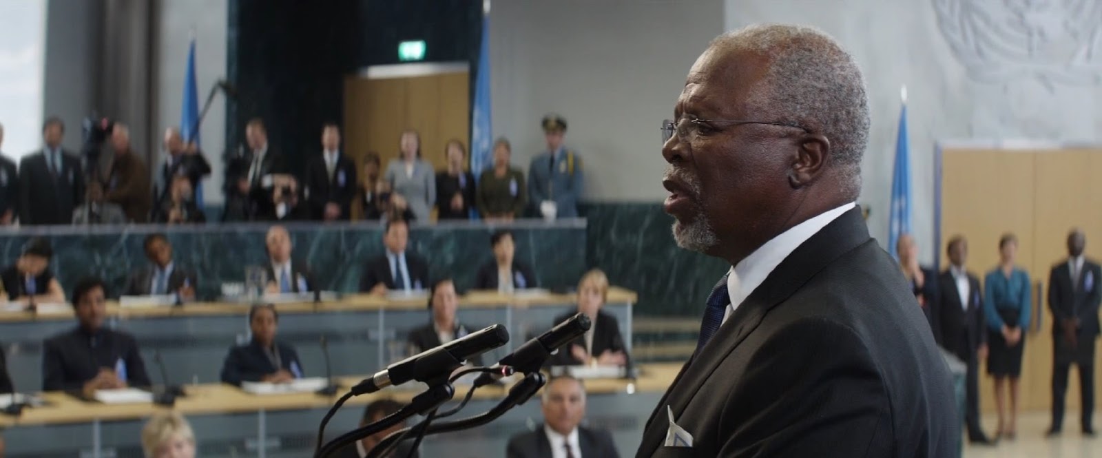 MV5BMDdhZDZhMDQtMGY4MC00Mzk3LThmYzEtMzgwMDhkNzM4MzMxXkEyXkFqcGdeQXVyMTk5MjkzMjU@._V1_SX1777_CR0,0,1777,739_AL_