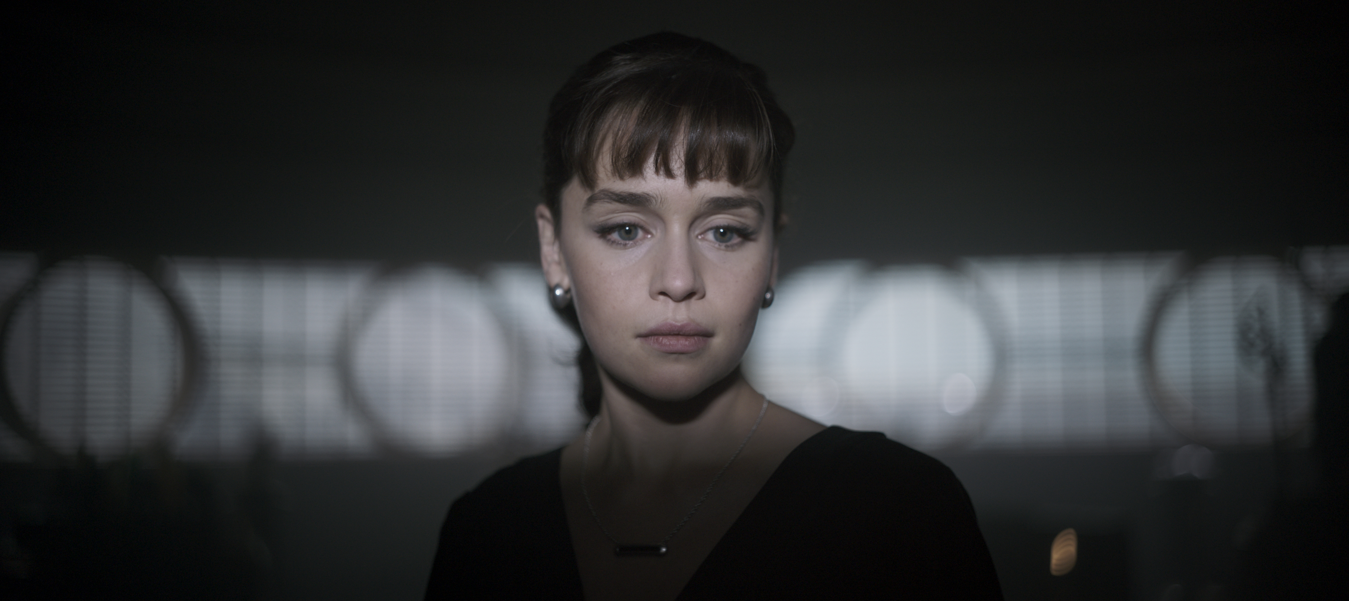 Emilia Clarke is Qi’ra in SOLO: A STAR WARS STORY.