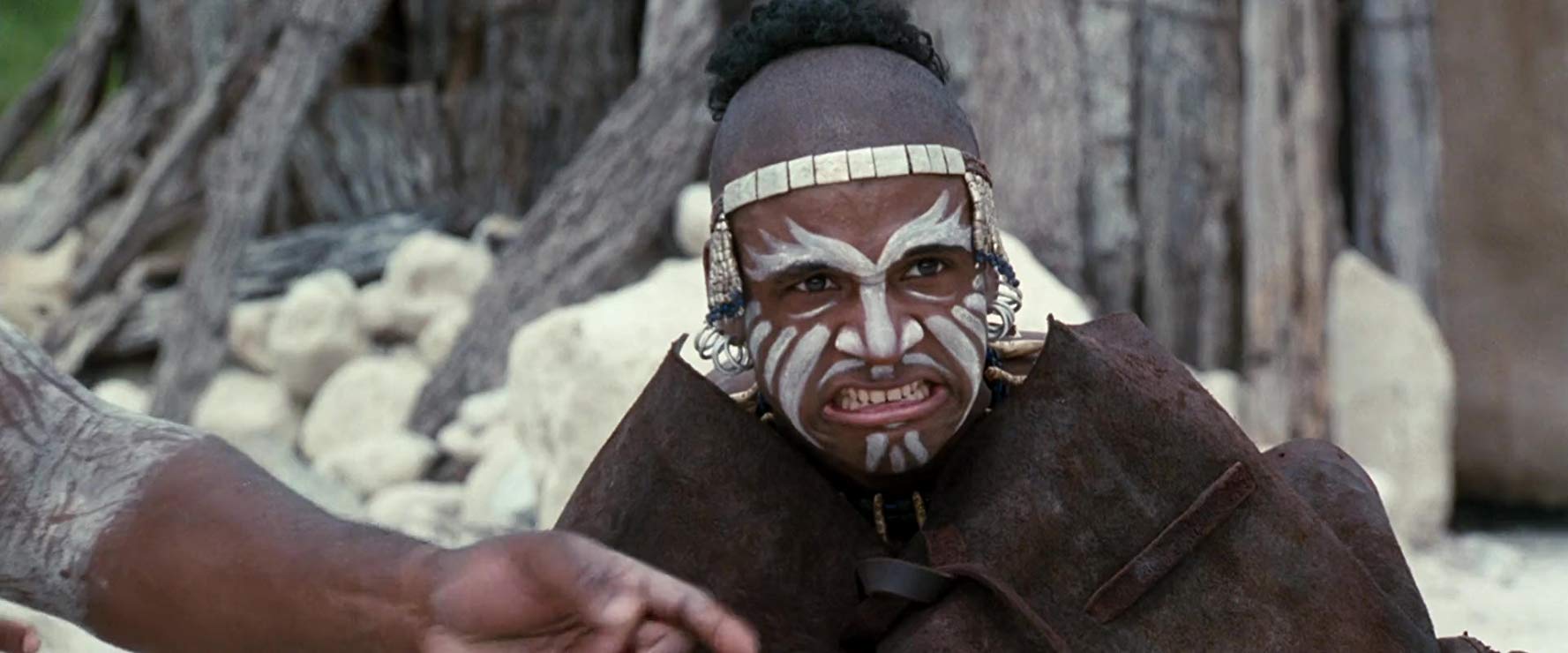 MV5BMzE2ZDllZWQtMWUwNC00MmQ2LWIzODAtYThhOTkxMjliYThjXkEyXkFqcGdeQXVyMjUyNDk2ODc@._V1_SX1777_CR0,0,1777,740_AL_