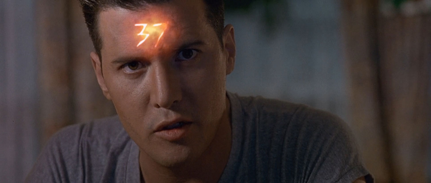 31DaysOfHorror-17_Frighteners-02